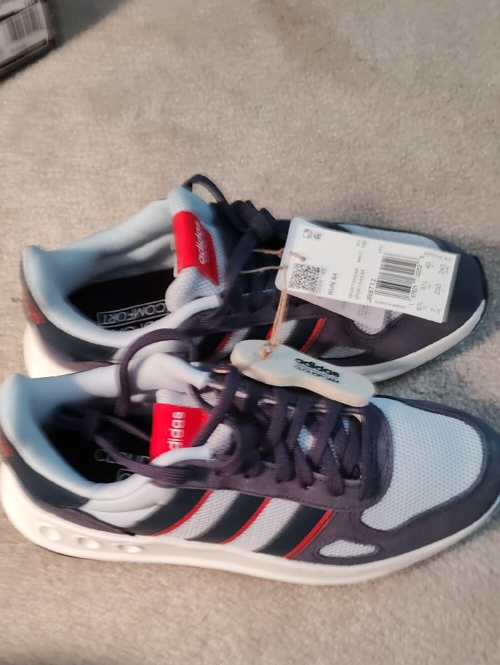 adidas Men’s Run 84 Sneakers — Navy, Light Gray & Red - Picture 3 of 7